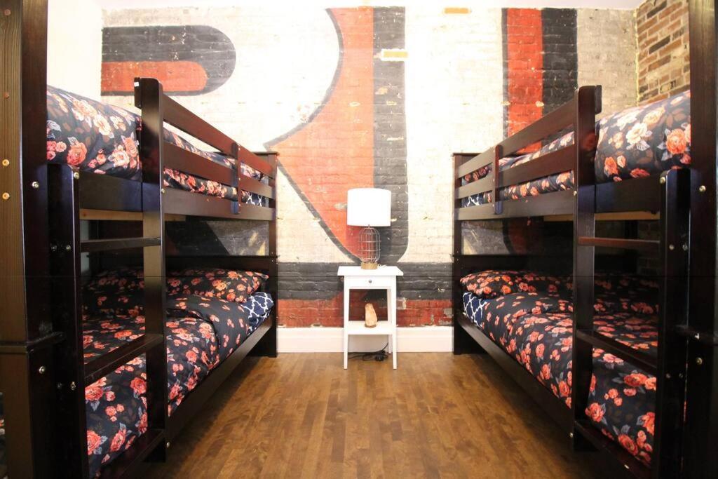 Apartament Charm & Luxury Vacation Headquarters To Downtown! Montreal Zewnętrze zdjęcie